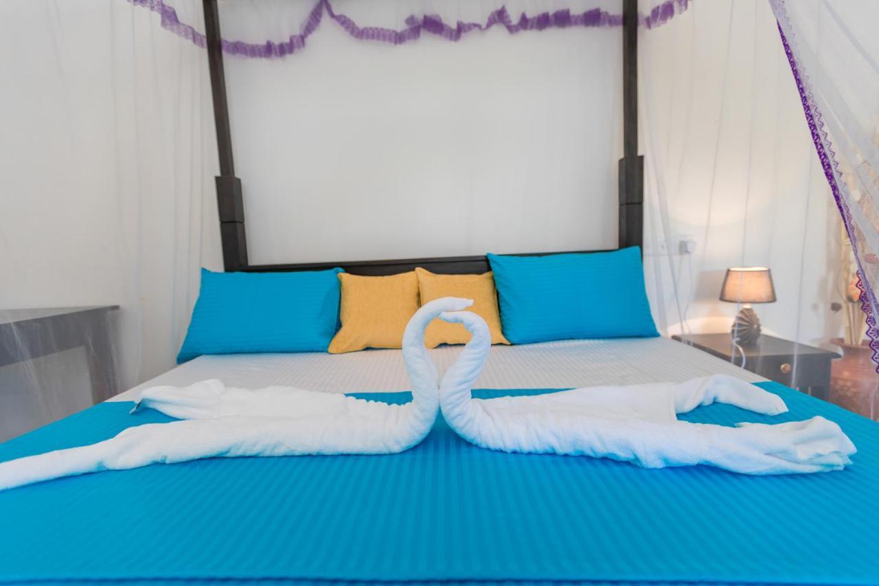 Rock Violet Lakefront Cabanas & Restaurent Tangalle Dış mekan fotoğraf